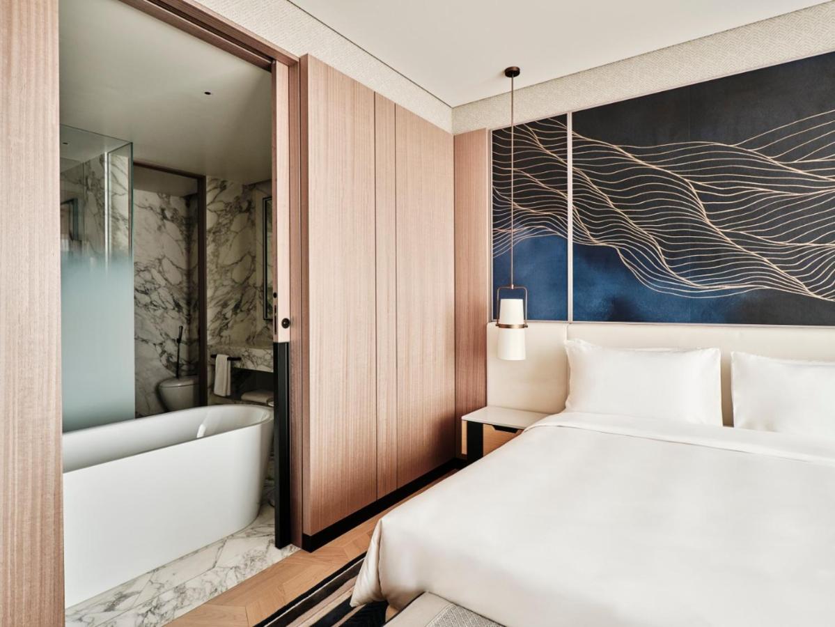 Grand Hyatt Kuwait Hotel Kuwait City ภายนอก รูปภาพ