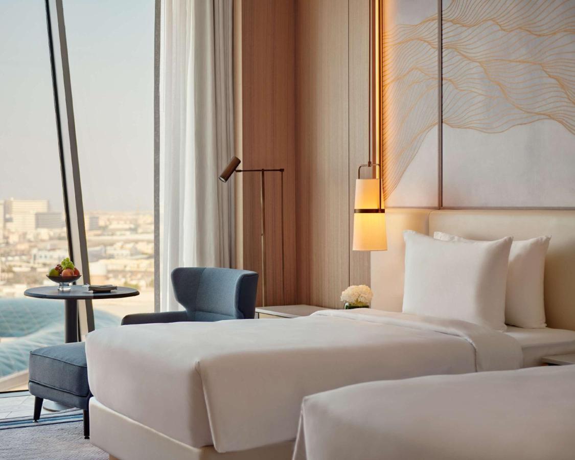 Grand Hyatt Kuwait Hotel Kuwait City ภายนอก รูปภาพ Deluxe room
